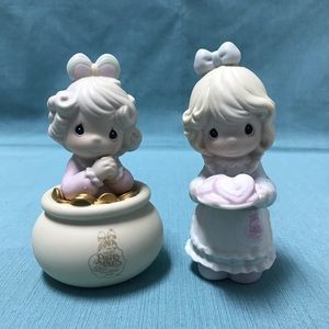 Lot of 2 pcs Precious Moments 1994 & 1995
